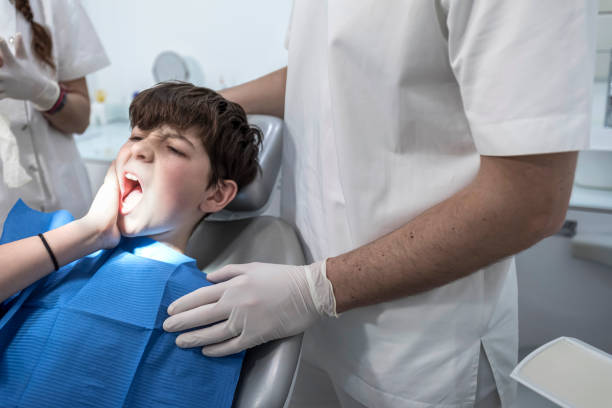 Best Emergency Tooth Extraction in La Marque, TX